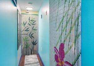 Oceanfront Escape on the beach, boardwalk & Dining