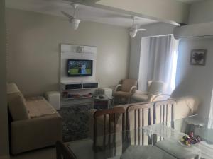 Duplex charmoso, completo, amplo e aconchegante na praia