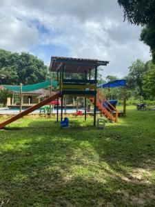 Sitio Luane - estrada de Vigia de Nazaré