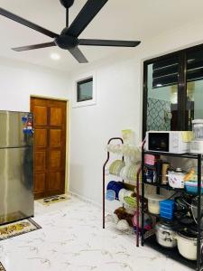 EM Rumah Inap SueKori Jeli