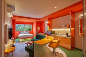 The RetroMetro Suites by CIRCADIAN
