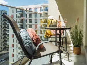 Blue Dream Apartment Plaza Mall & AFI Cotroceni and Free Private Parking