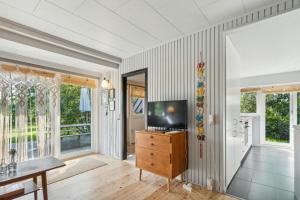 Wooden Summer House With Beach Volley At Øer Beach