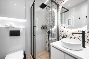 The PrettyMent 1 from The White Tower