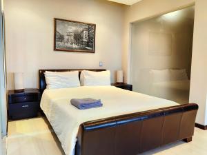 4 on Pritchard Luxury Suites