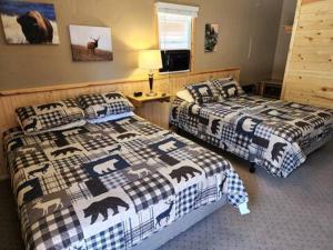 Deluxe Double Room room in Allen Gulch Motel