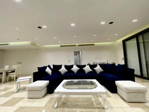 Lakeview compound Cousy 2 bedroom apartment