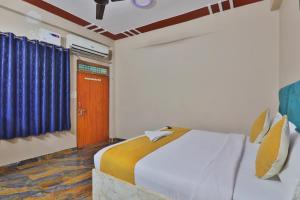 Hotel RA MA YAN INN Most Premium And Spacious Rooms With Fully Air Condition With Free Parking & Free Wifi