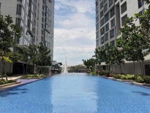 Ruhmah Suite Bukit Bintang - Infinity Pool & Rooftop Jacuzzi with KL Views