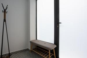 100Mbps Smart TV AC Self Check-In Full Kitchen