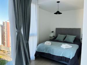 Depto Pablo - Depto Edificio Royal Park Zona La Perla Con Vista al Mar y Amenities Para 4 PAX - Hola Sur