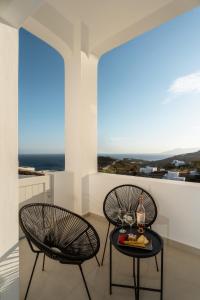 Pnoé- Apartment overlooking the Aegean Sea