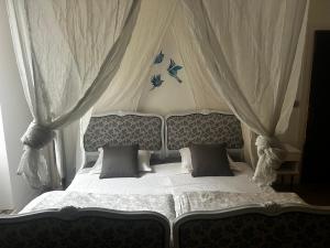 B&B / Chambres d'hotes Suditi Divine Home B&B : photos des chambres