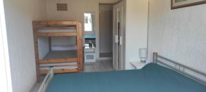 Maisons de vacances Gite Rouge a la mer climatisation dans toutes les pieces : photos des chambres