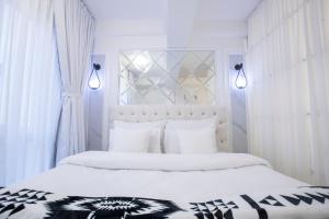 Luxe Hideout , Gym, Pool & Skyline CityViews