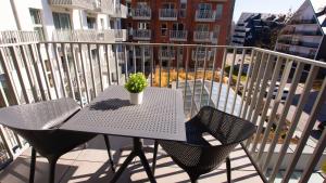 VacationClub - Green Port Apartament 319