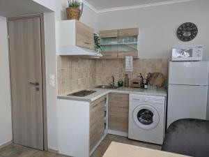 Loutraki central studio