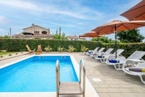 Casa Olea by Briskva