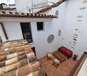 Casa rural en Montejaque con patio andaluz, chimenea y sala multiusos