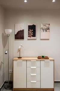 Wooden Style Apartment in Piraeus