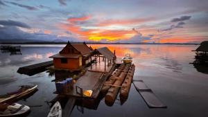 Kawarin Saiyai Cottage and Lake