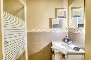 Appartements Villeurbanne - Studio aux portes de Lyon : photos des chambres