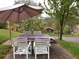 Maisons de vacances Holiday home with beautiful view on the village : Maison de Vacances 2 Chambres