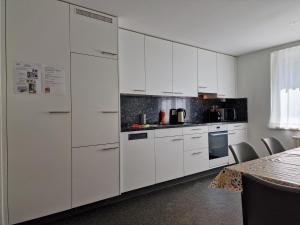 Apartments Corvatch-Sunflower