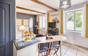 Maisons de vacances Gorgeous Home In Sarlat-La-Caneda : photos des chambres