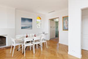 Immogroom - Luxury Villa with Swimming Pool in City Center