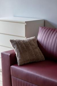 Comfortable Apartment with Parking in Szczecin by Noclegi Renters