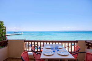 Rafaella sea view apartments 2