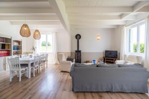 Maisons de vacances Un Air de Famille - proche de la plage : photos des chambres