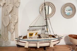 Cozy Apartment in Exarchia, Walk to Athens Museum