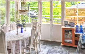 5 Bedroom Cozy Home In Gotlands Tofta