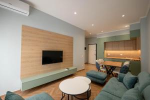 Regal Luxury Apartments
