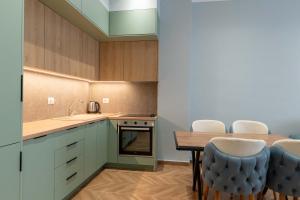 Regal Luxury Apartments