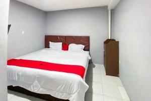 RedDoorz at Graha Aisyah Menteng Medan