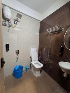 Hostique Lilac, Studio for Couples & Professionals