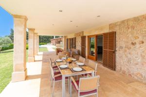 Villa Can Fiol by Sealand Villas