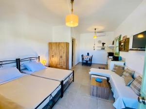 Sophias Apartment- Lipsi Mint