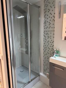 Appartements Maison Ariana : photos des chambres