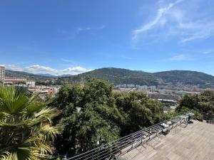 Appartements Maison Ariana : photos des chambres