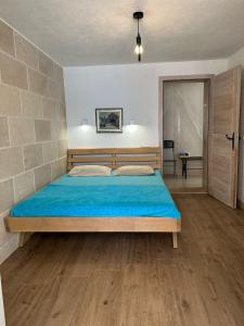 Apt Lone in Villa Ruza on Punta Rata Beach