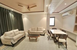 Pandharipuram Palace