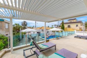 VILLA ZENIA by the Sea