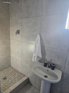 Cozy 1 Bedroom Cottage