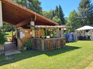 Tentes de luxe Luxury Safari Tents at Moulin Du Pommier Glamping & Camping : photos des chambres