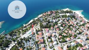 MOBILE HOMES SELCE - ALPE JADRAN MOBIL 641