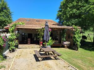 Tentes de luxe Luxury Safari Tents at Moulin Du Pommier Glamping & Camping : photos des chambres